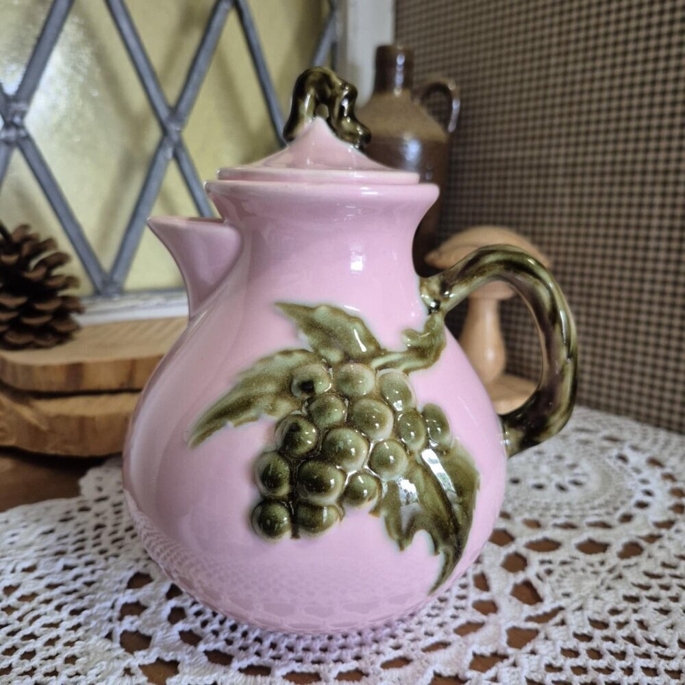 HULL POTTERY Tuscany Tokay 50s Vintage Pink & Green Vines Tea Set - Picture 4 of 16
